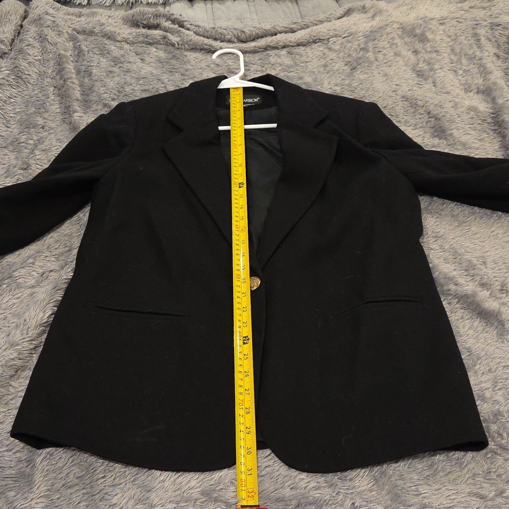 Sag Harbor Black Single-Button Blazer with Gold Accent Size 8! - Picture 7 of 8